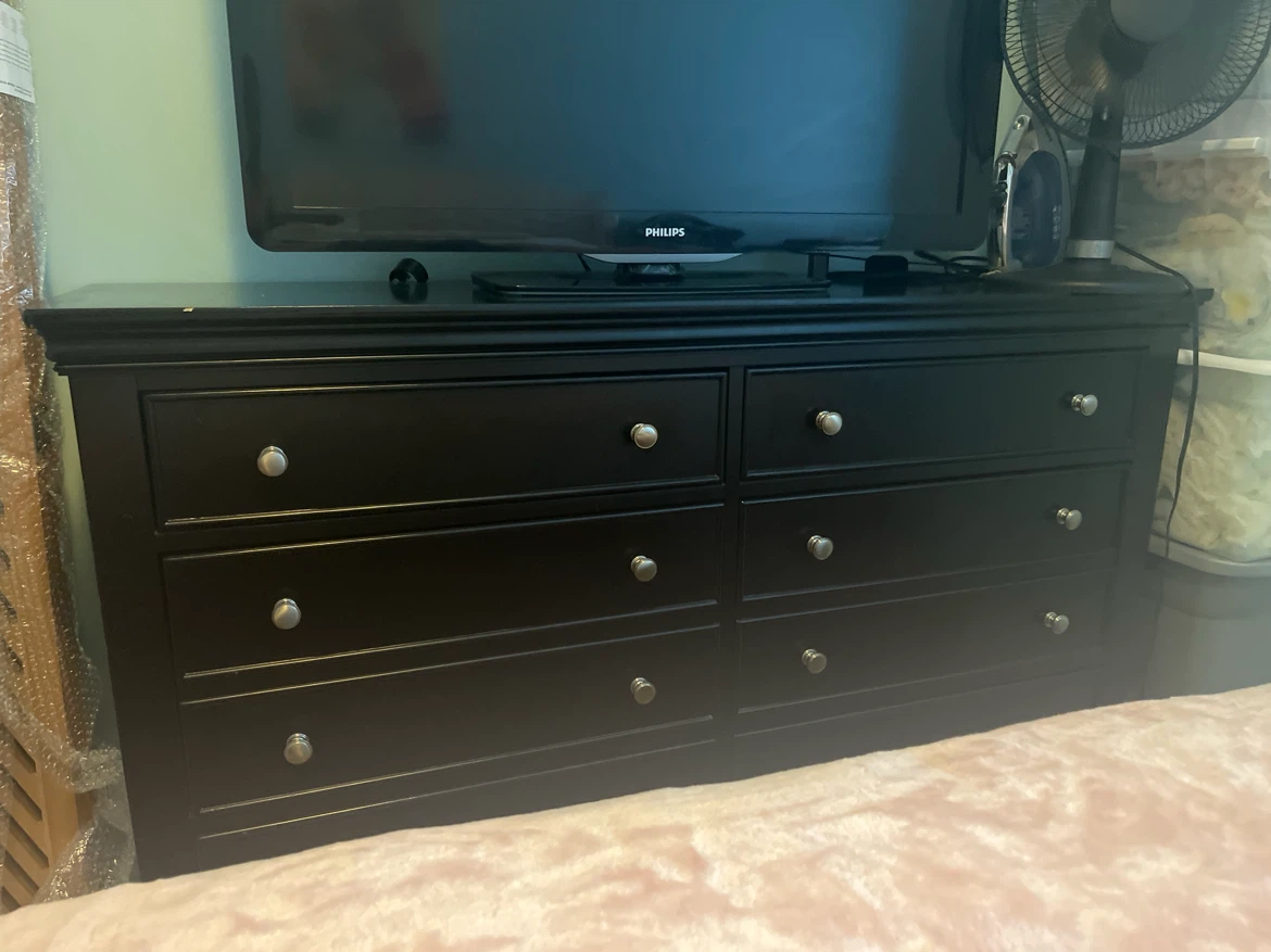 Black 6-Drawer Dresser - photo 4