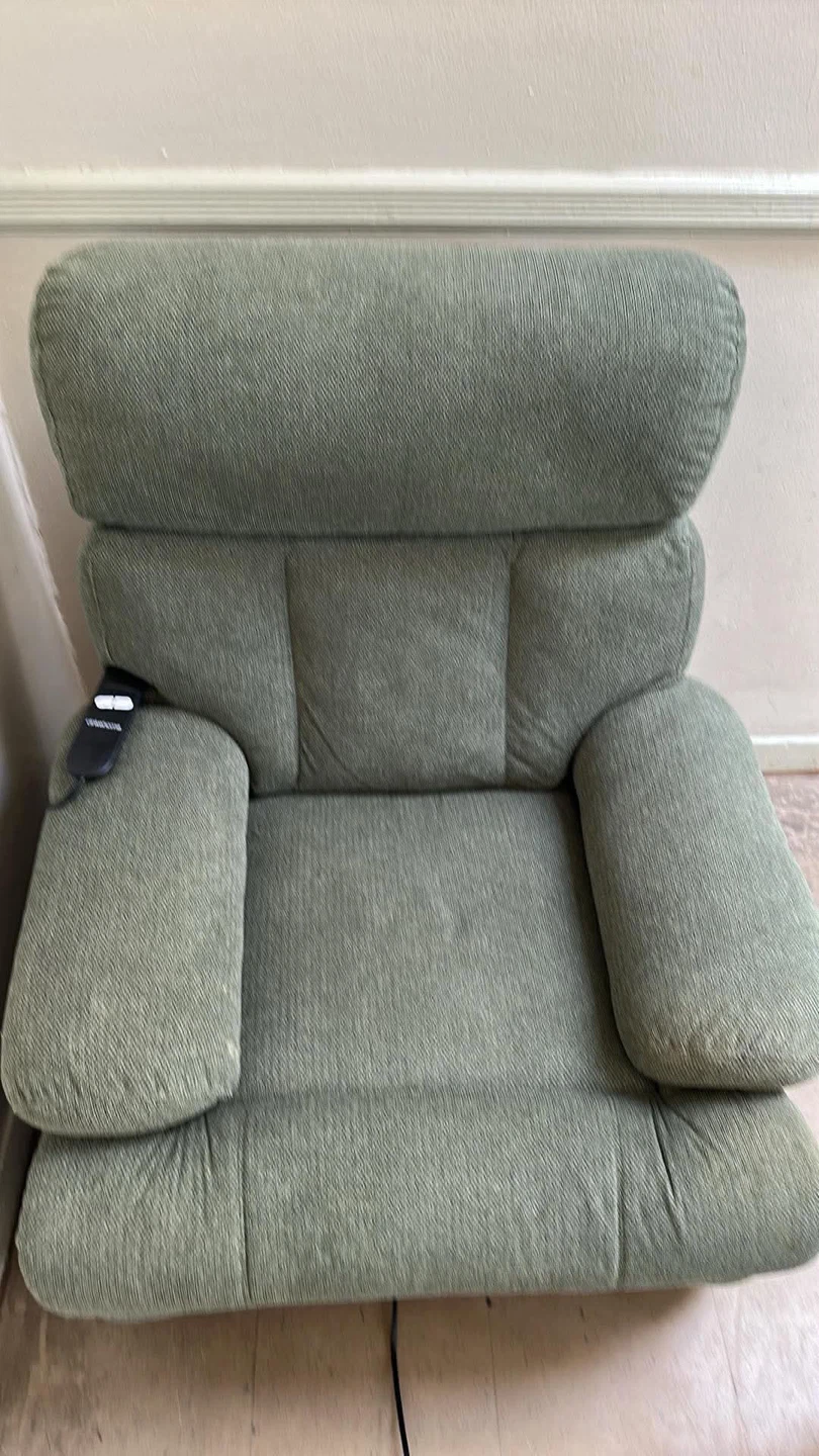 Cinklehome Power Lift Recliner Chair - Green