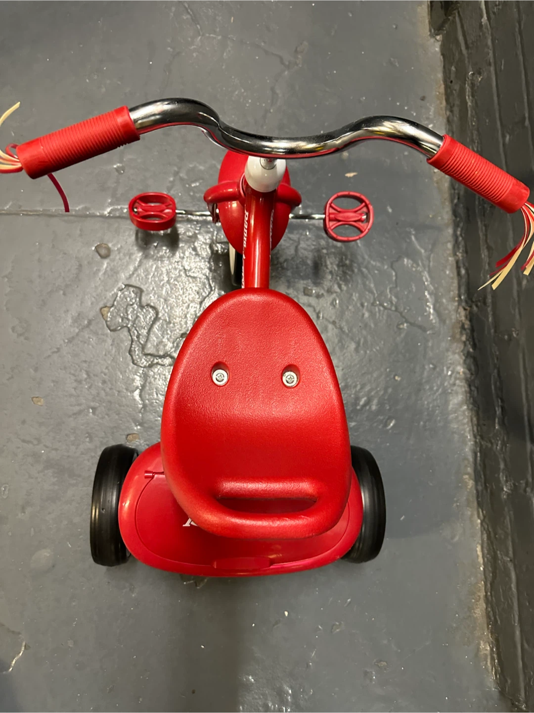 Radio Flyer Red Tricycle - photo 2