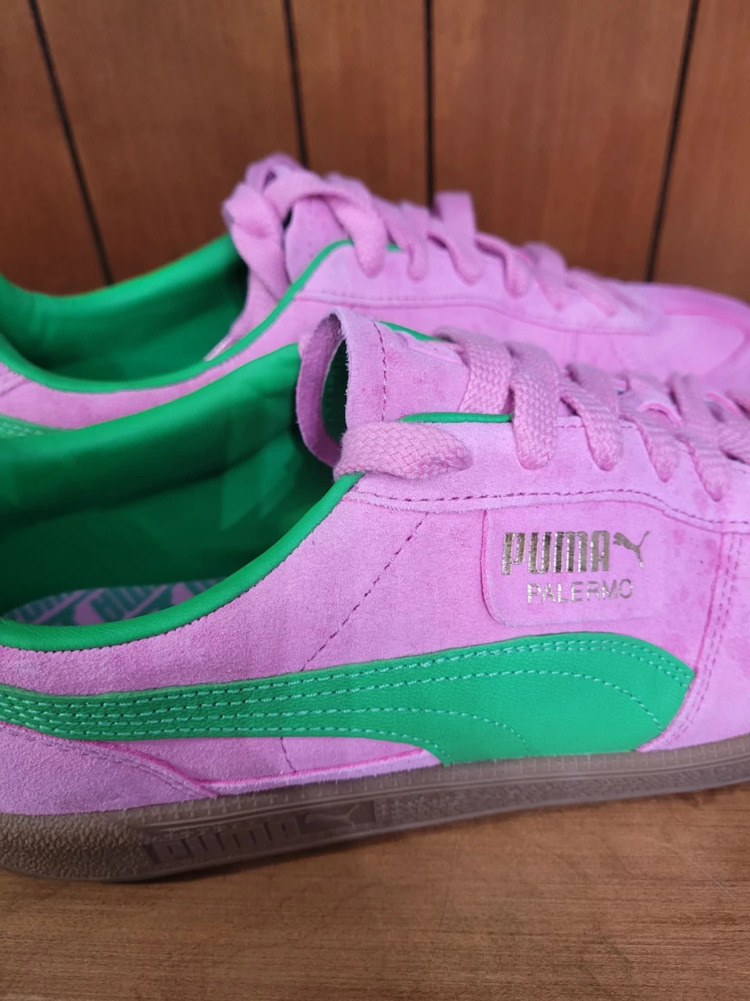 Puma Palermo Pink & Green Suede Sneakers size 11.5 - photo 5