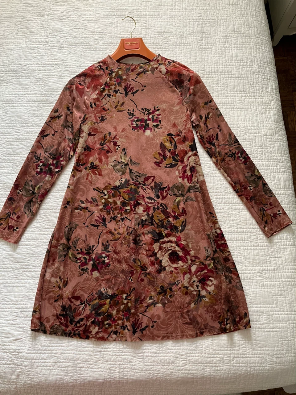 Women’s knee length dress size 10