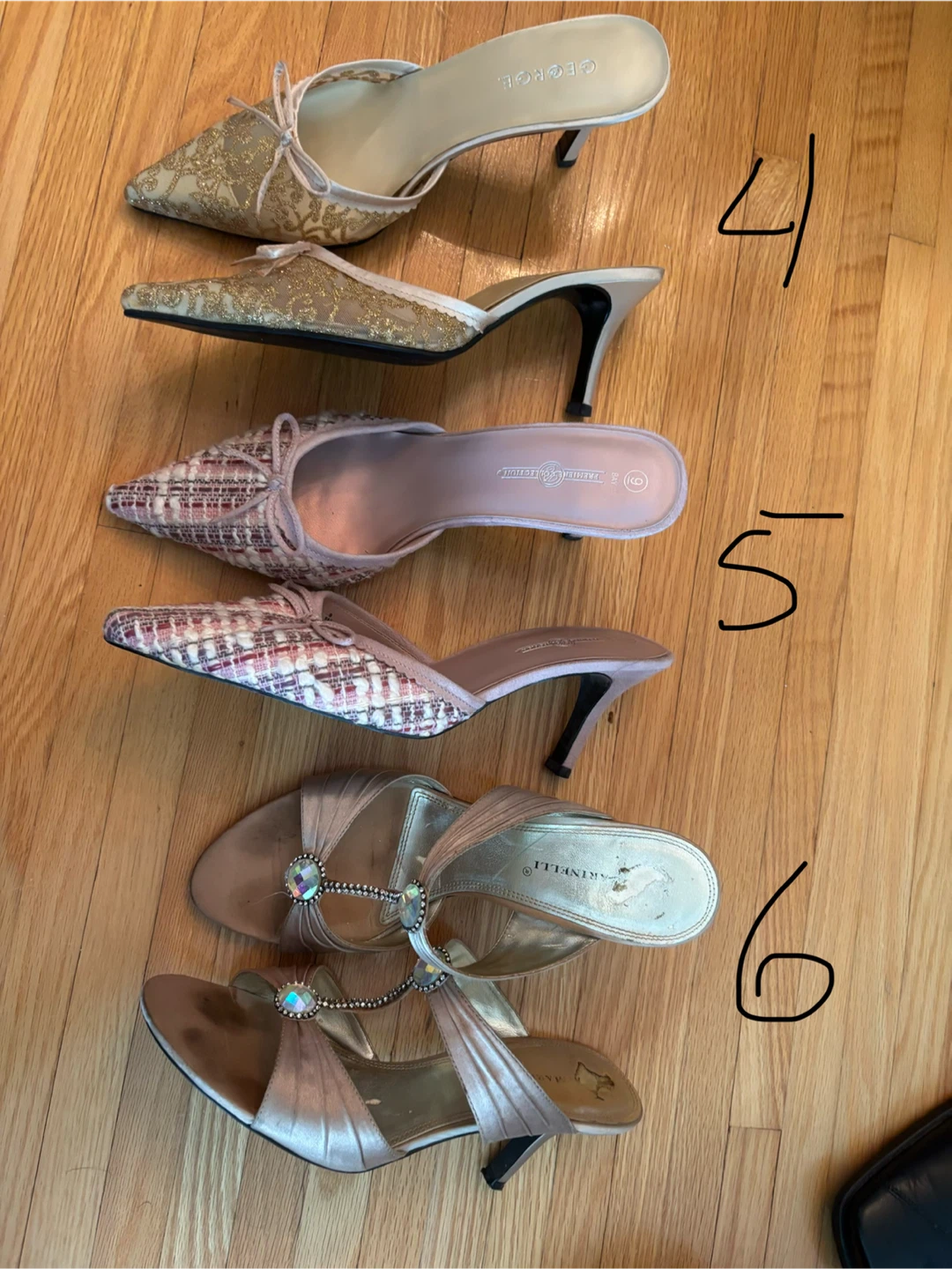 Ladies shoes - heels, professional, party - photo 2