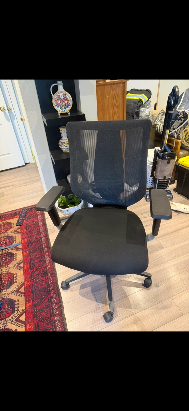 Black Mesh Office Chair