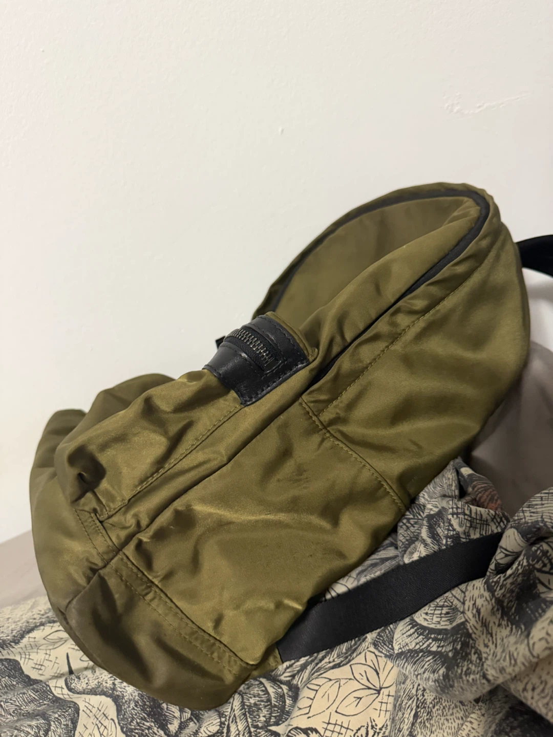 Michael Kors Olive Green Nylon Backpack – Men's / Unisex - photo 3