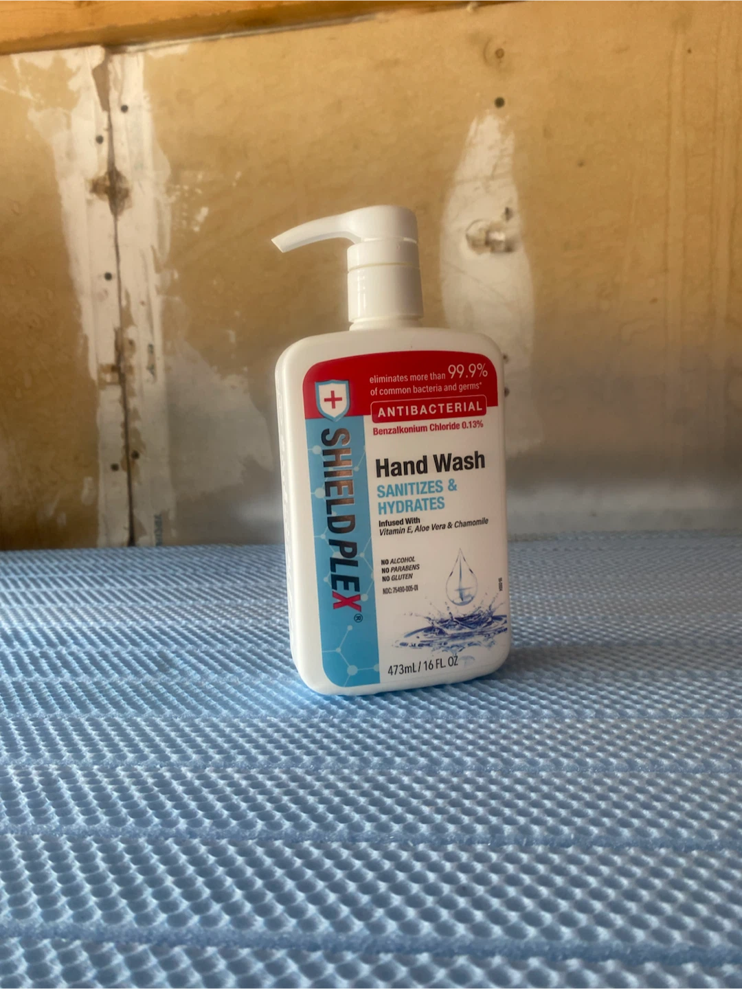 ShieldPlex Antibacterial Liquid Hand Wash - 473 mL - photo 5