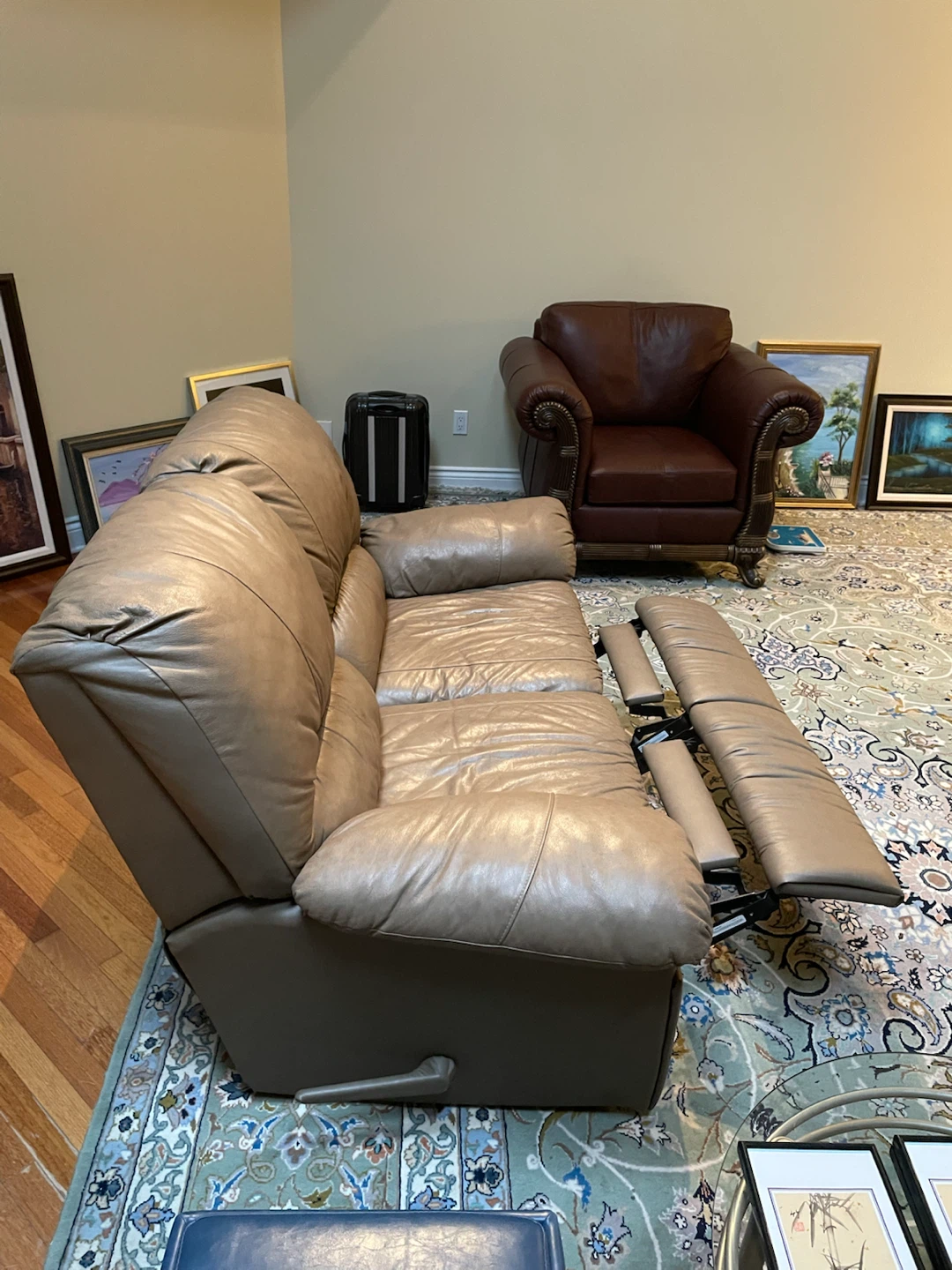 Tan Leather Reclining Loveseat - photo 2