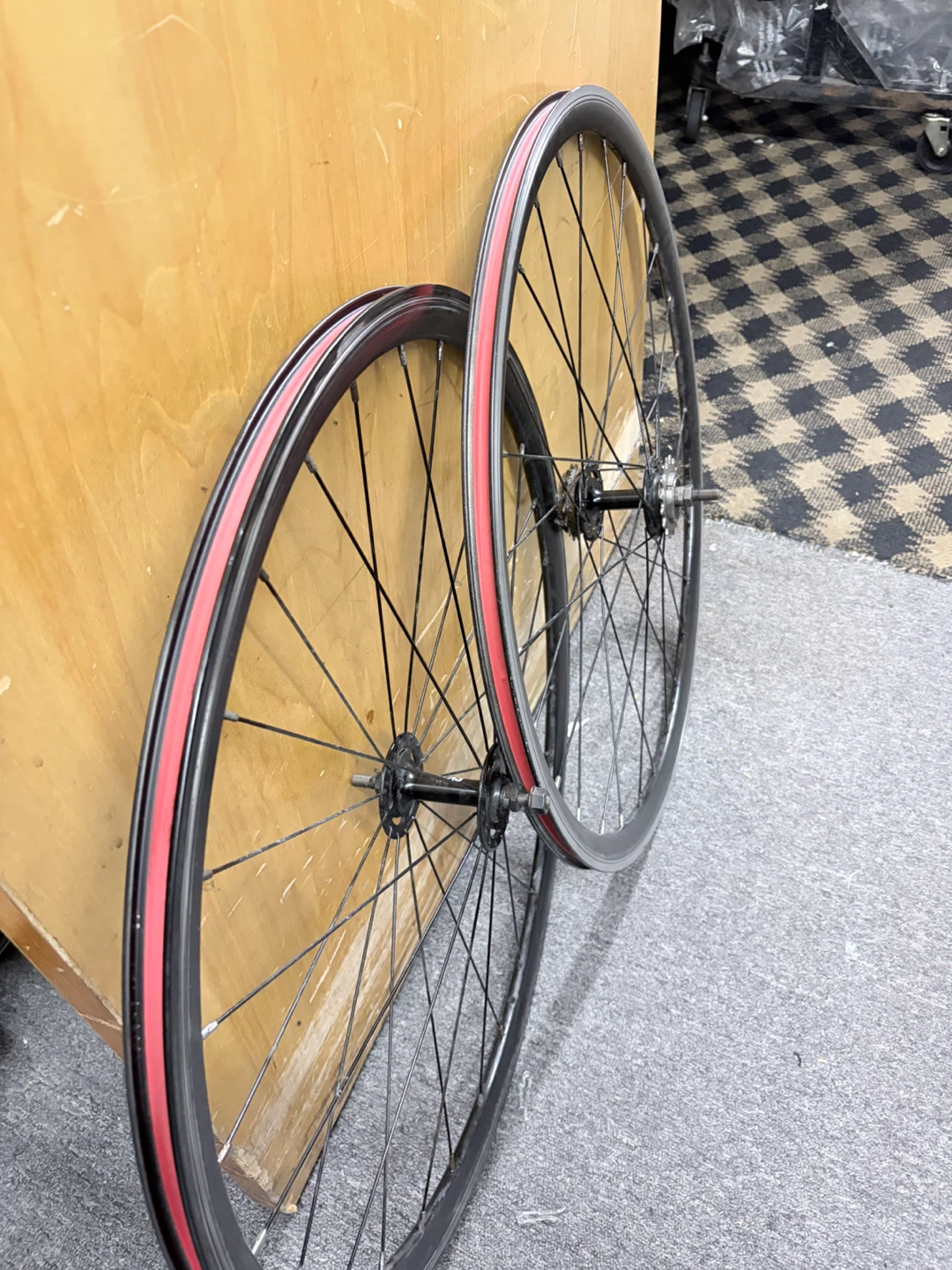 Pair of Bicycle Wheels - photo 4