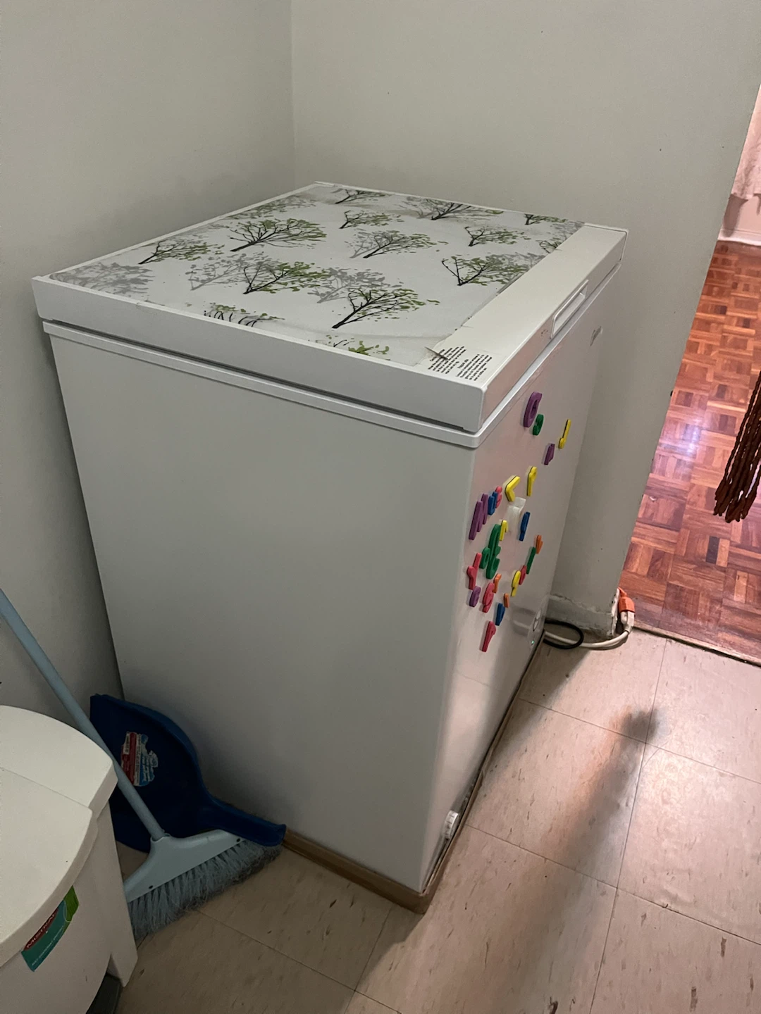 Midea Chest Freezer - photo 2