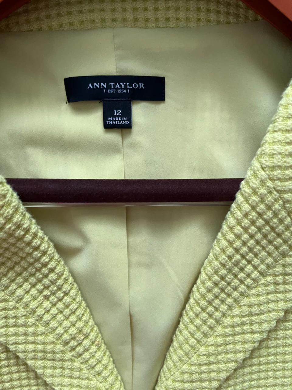 Ann Taylor Textured Blazer - Lime Green - Size 12 - photo 2