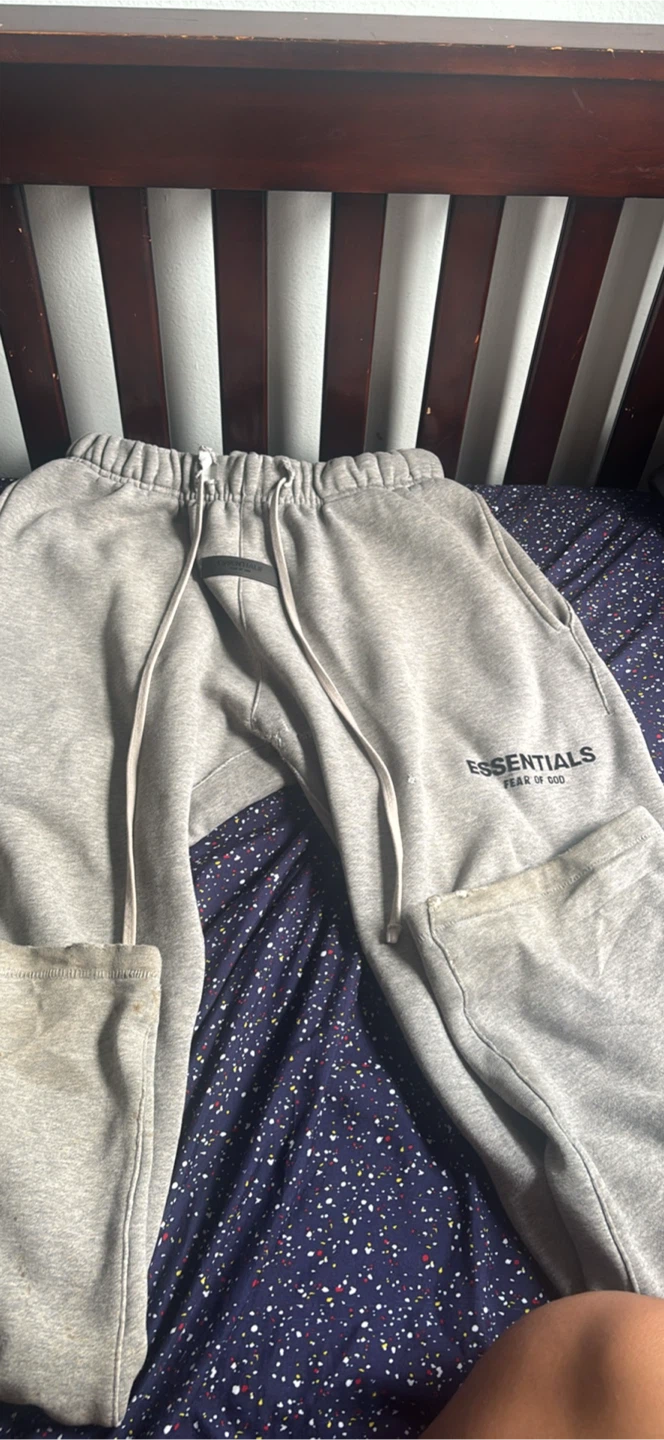 Essential pants uncuffed
