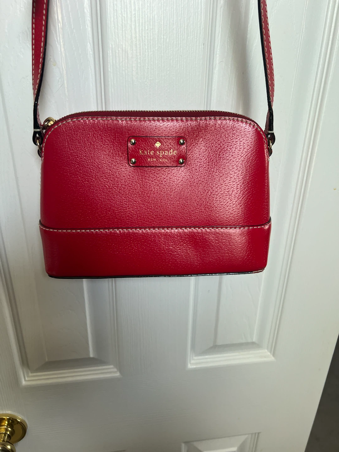 Like new Kate spade crossbody bag