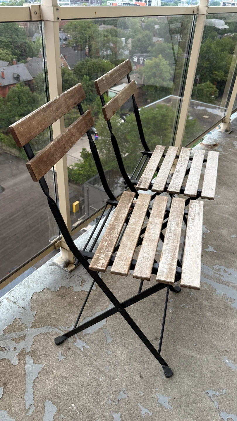 Folding Outdoor Chairs - Set of 2