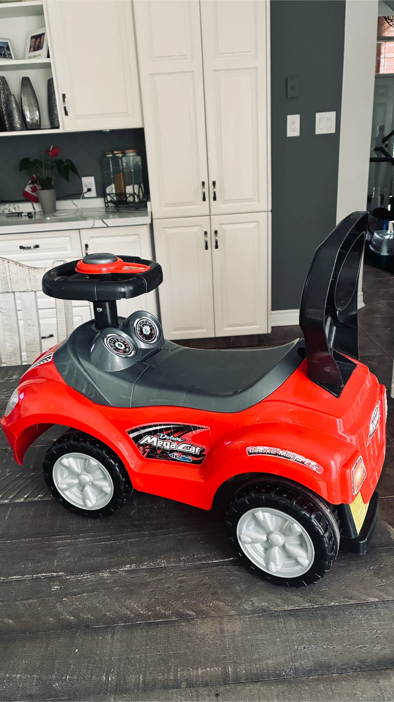 Toddler ride on Deluxe Mega car with horn