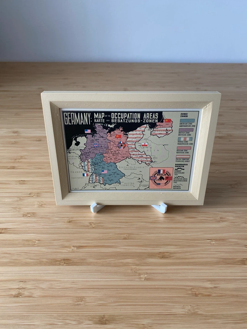 East German Propaganda - Framed Postcards - photo 5