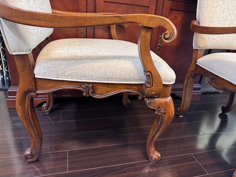 Pair of Traditional Upholstered Dining Armchairs - photo 2