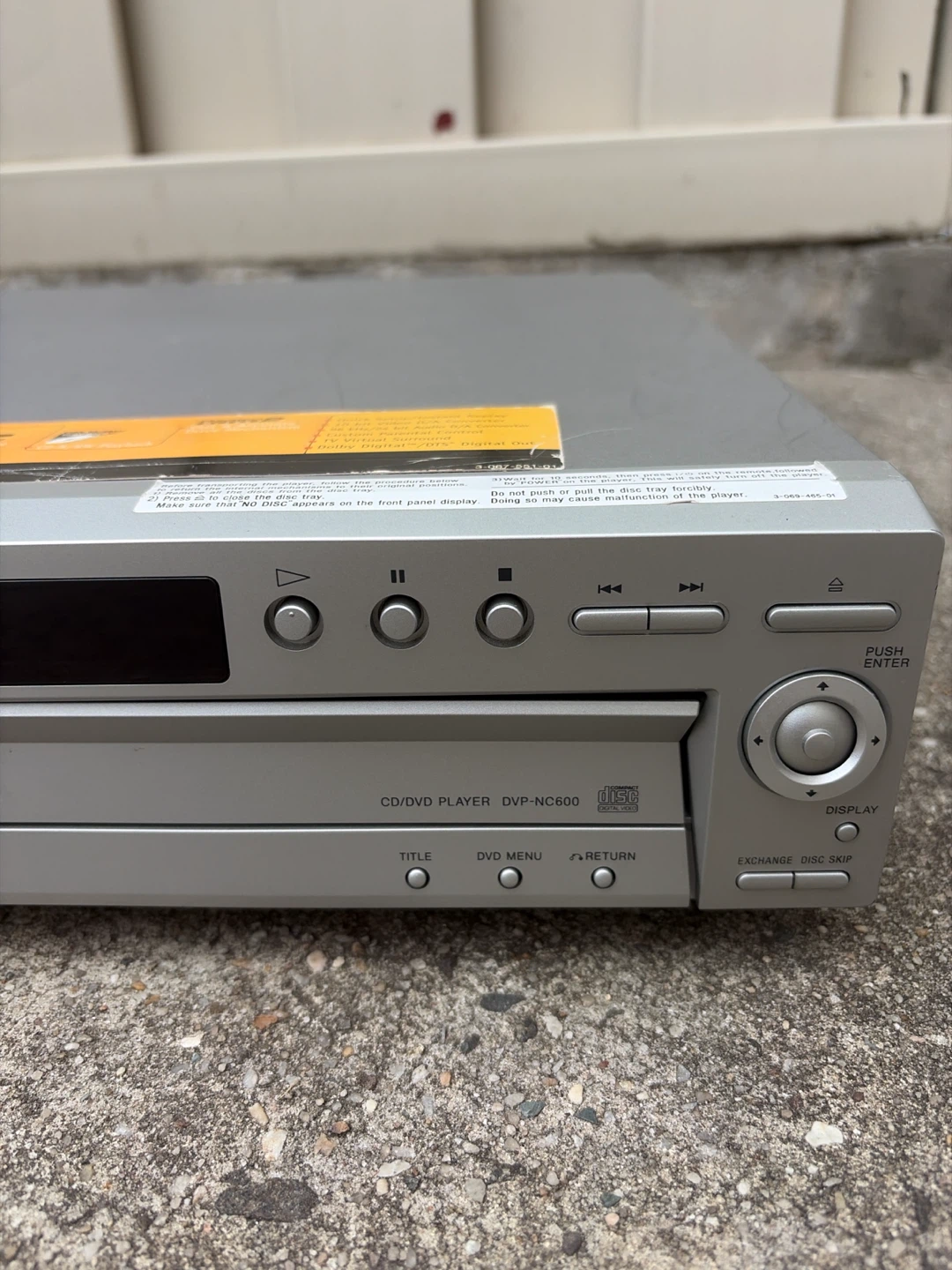 Sony DVP-NC600 5-Disc DVD/CD Changer Carousel Player - photo 5