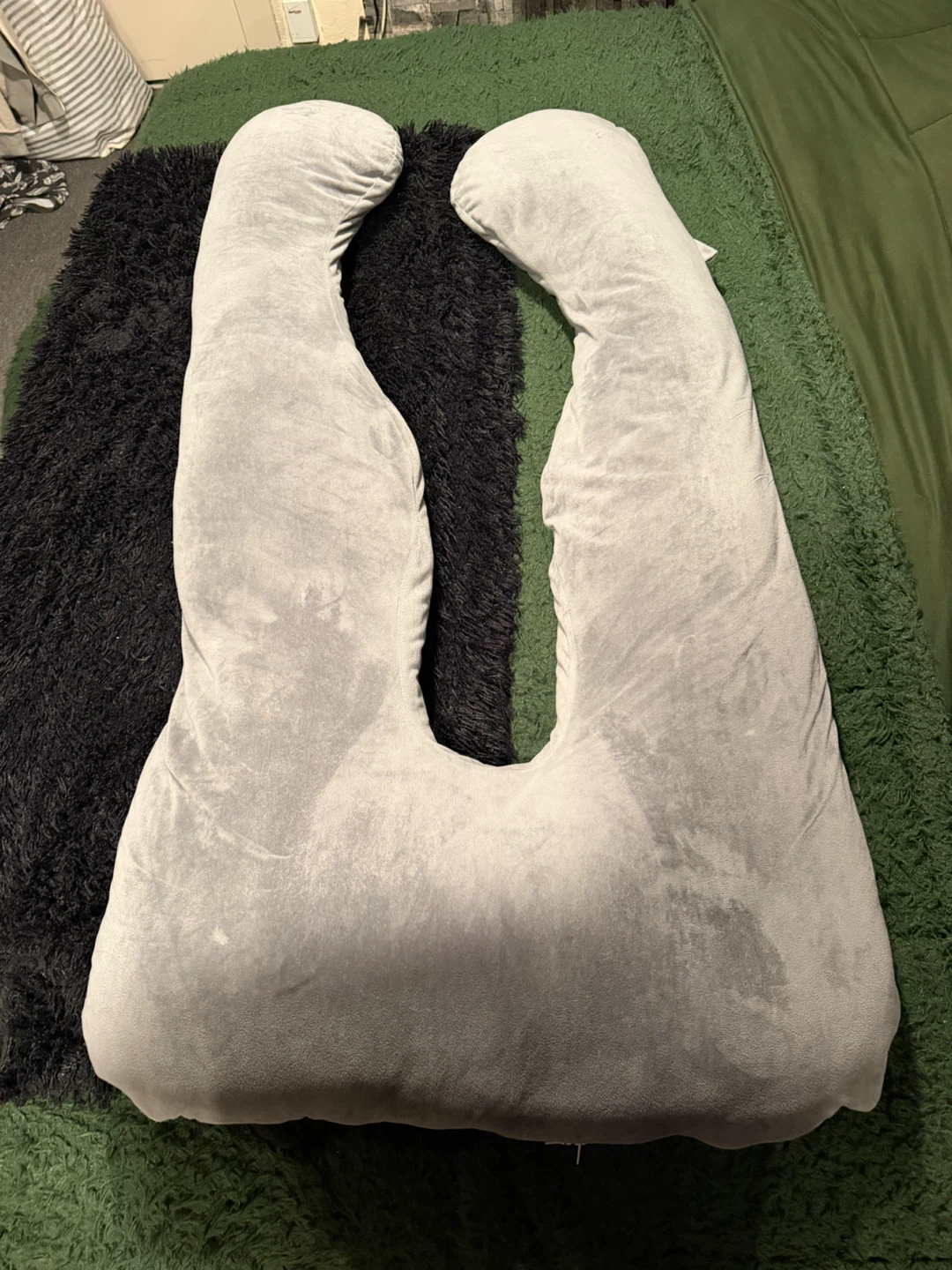 Queen Rose Gray U-Shaped Pregnancy Pillow - photo 3