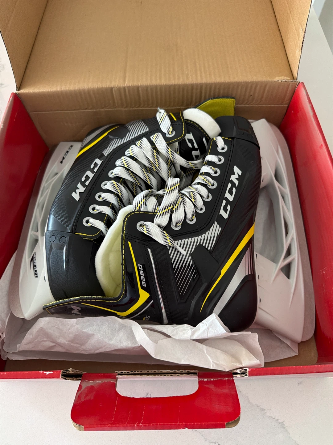 CCM TAC Hockey Skates
