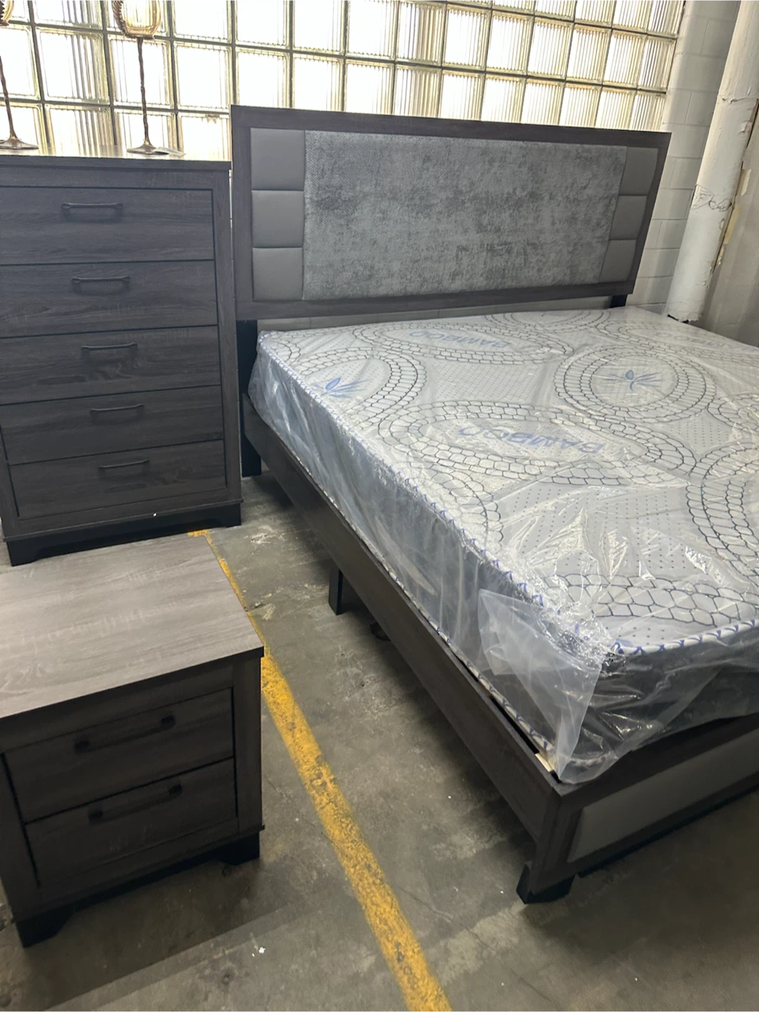 BROWN Modern modern bedroom set - photo 2
