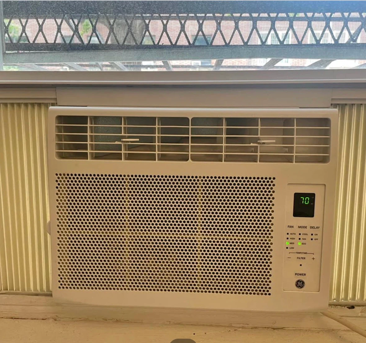 GE Window Air Conditioner I CAN DELIVER - photo 2