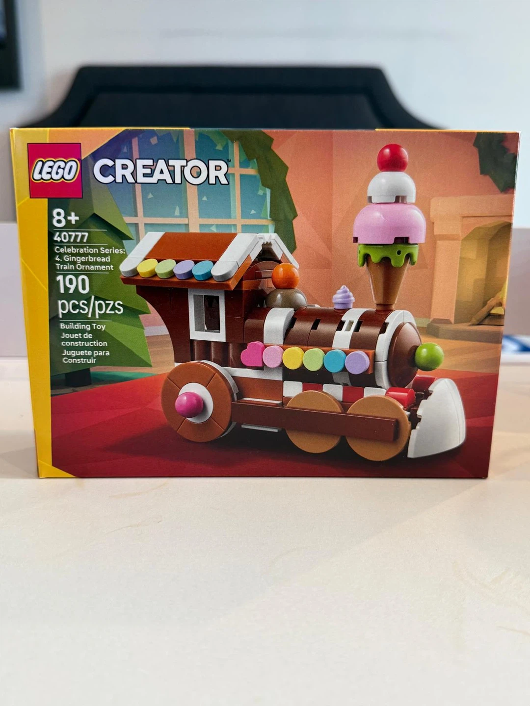 Lego set 40777 Gingerbread Train