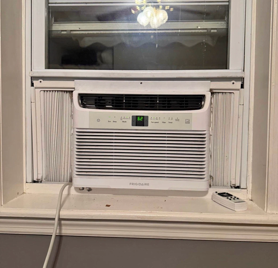 Frigidaire Window Air Conditioner 5000 BTU I CAN DELIVER