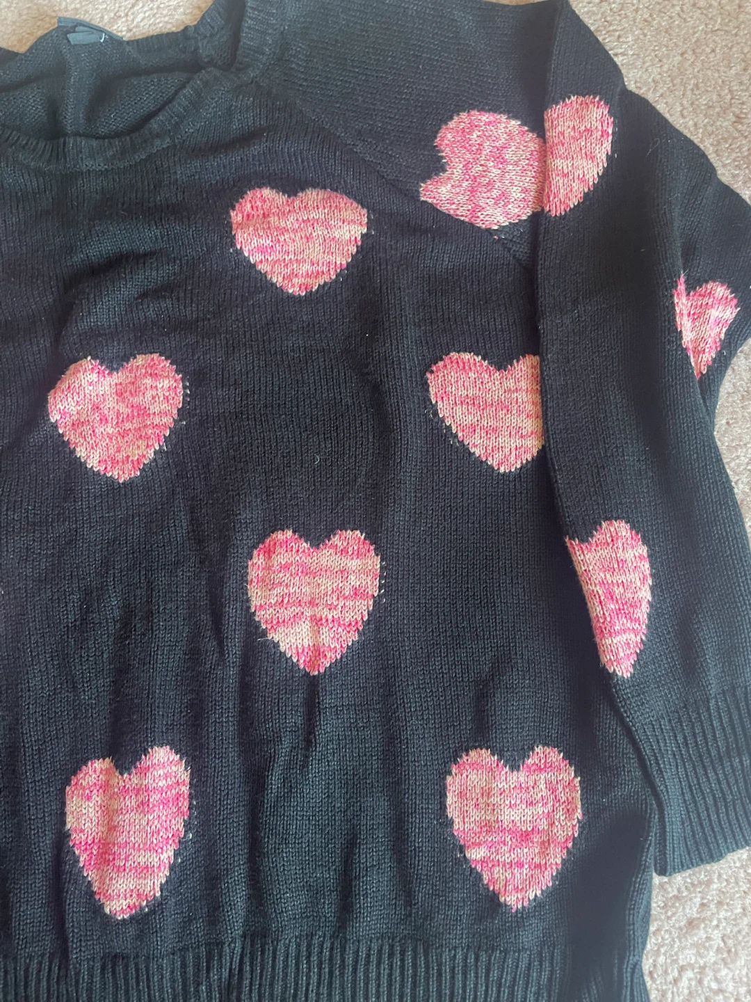 Torrid Black Sweater with Pink Hearts - photo 2