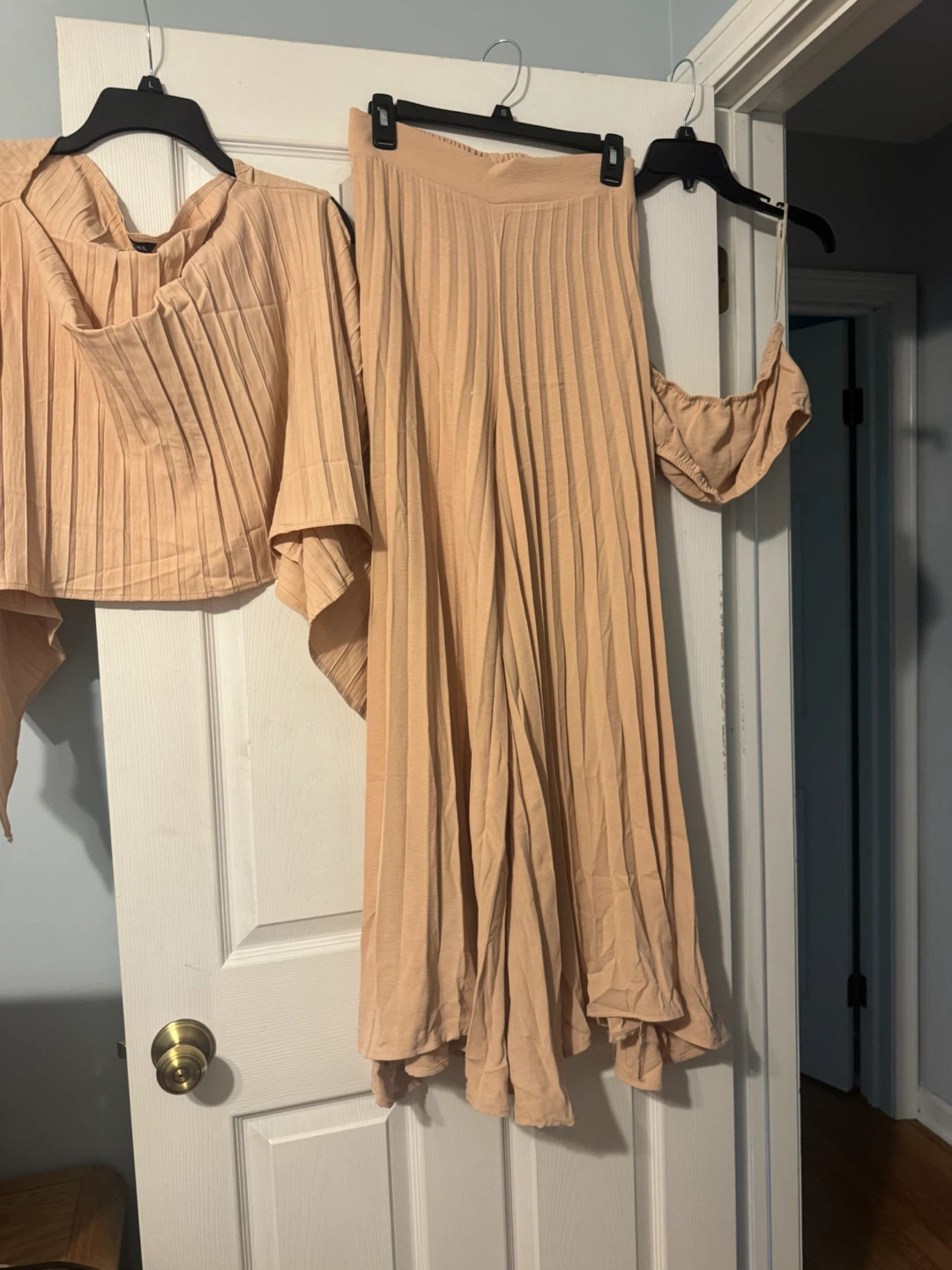 Peach Pleated Wide Leg Pants Set - Size M