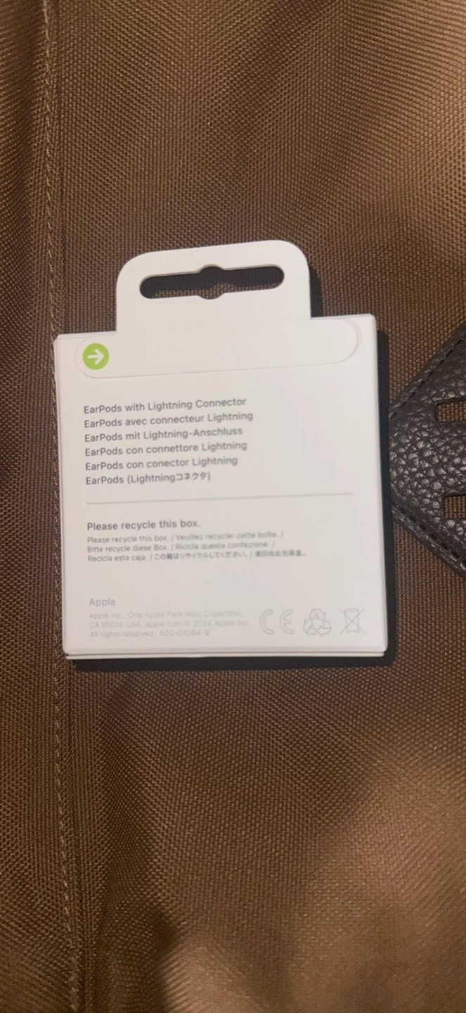 Apple EarPods with Lightning Connector