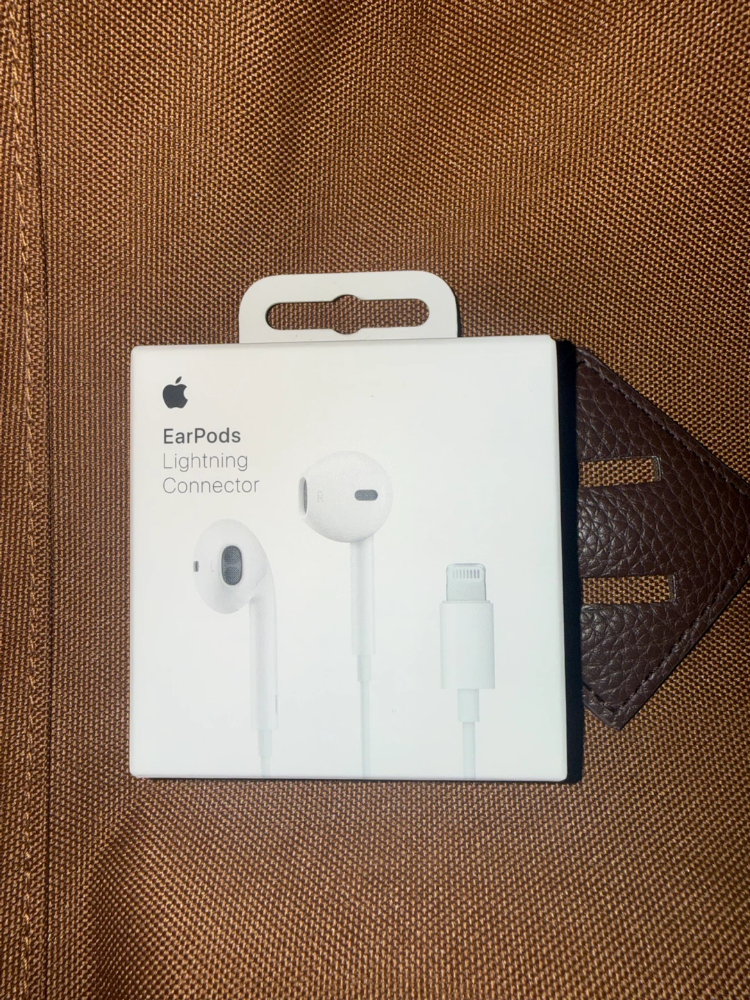 Apple EarPods with Lightning Connector - photo 2