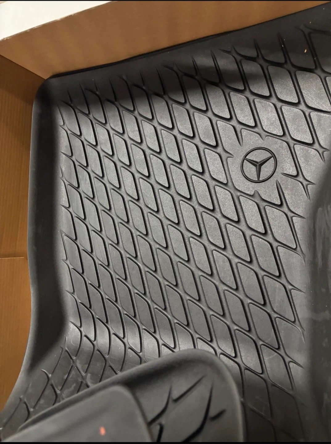 Mercedes-Benz Floor Mats set of 4 - photo 2