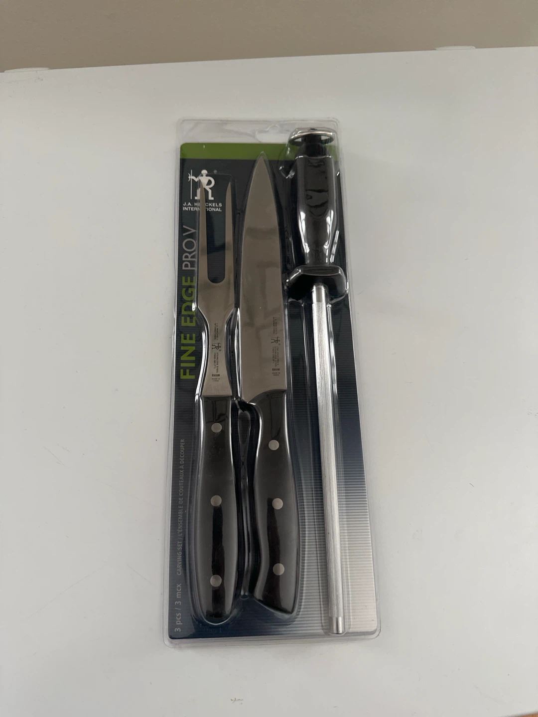 J.A. Henckels Fine Edge ProV Carving Set