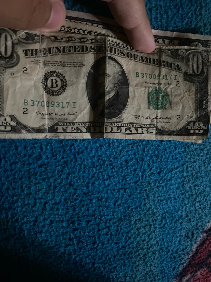Very old 10 dollar bill