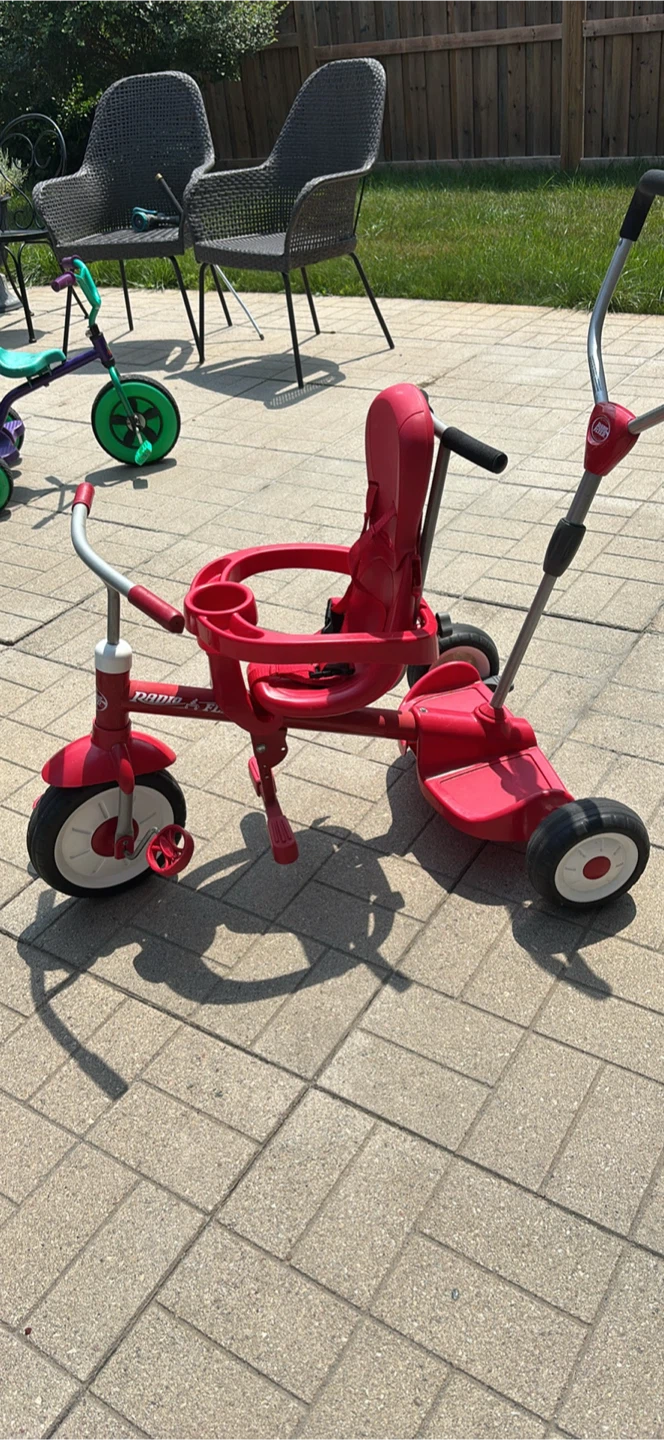 Radio Flyer Red Tricycle