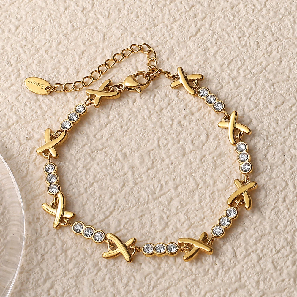 PVD Gold-Plated Stainless Steel XOXO Crystal Bracelet - photo 2