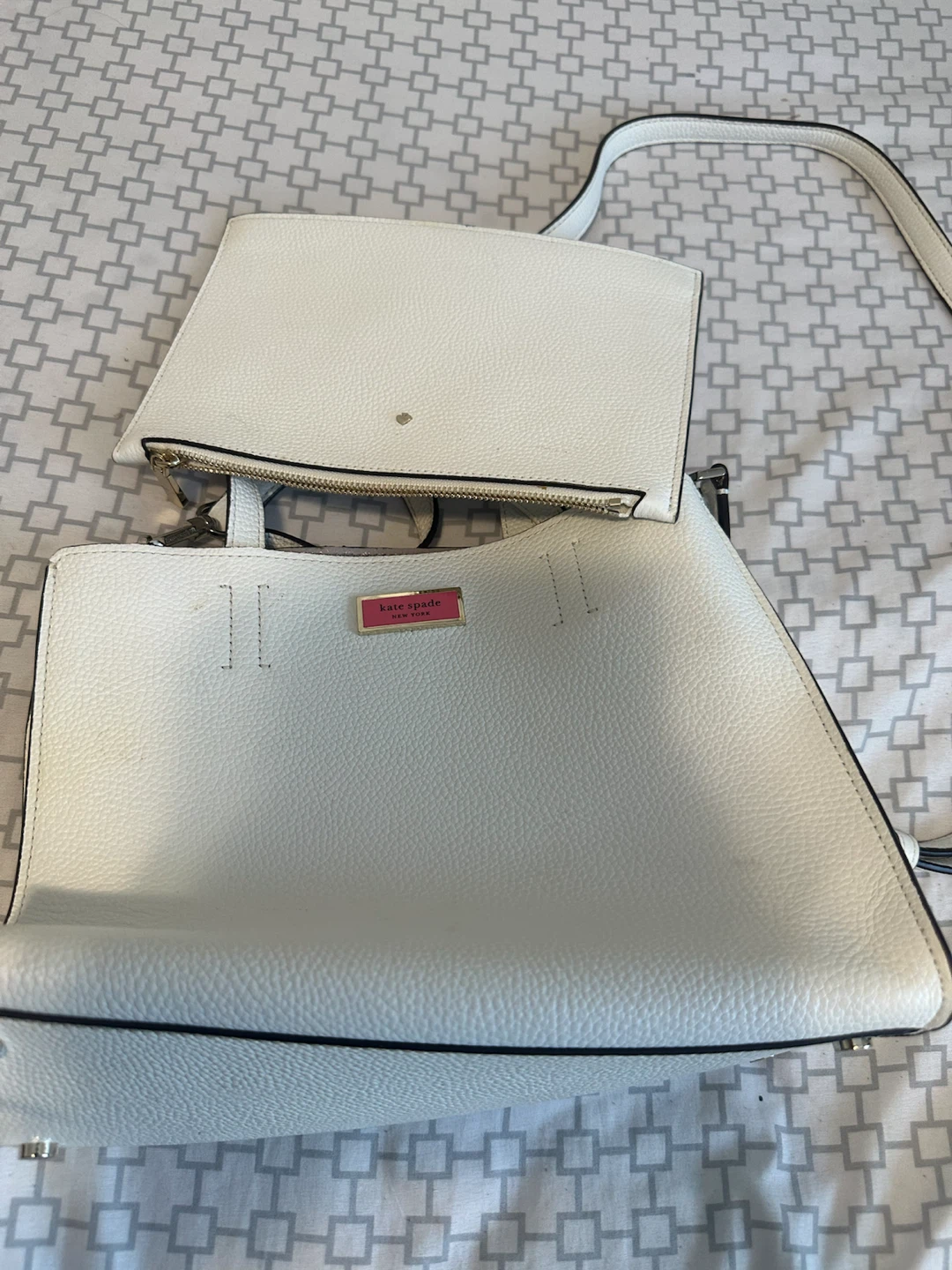 Kate Spade White Leather Purse - photo 2
