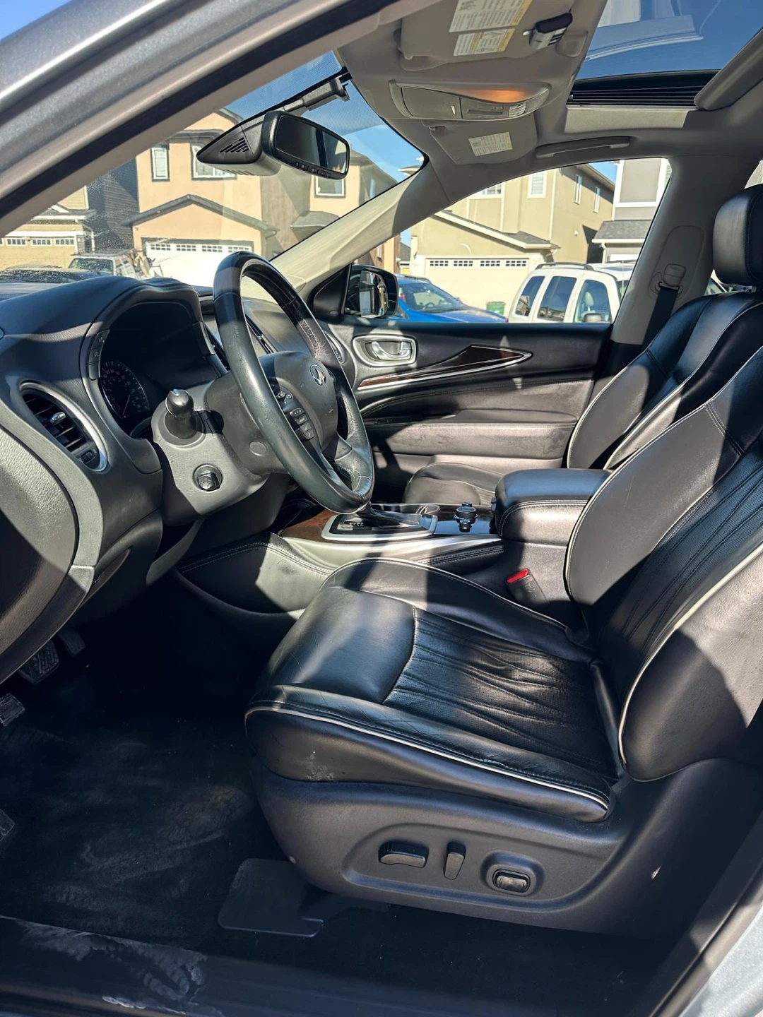 Infiniti  QX60
