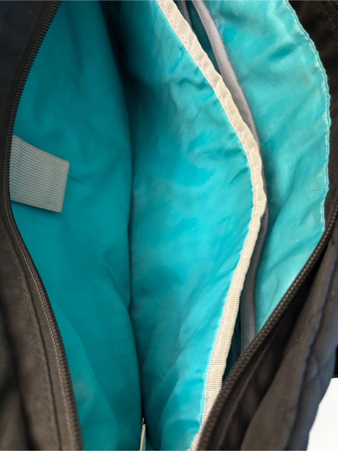 Kroser Black Quilted Tote Bag - photo 3