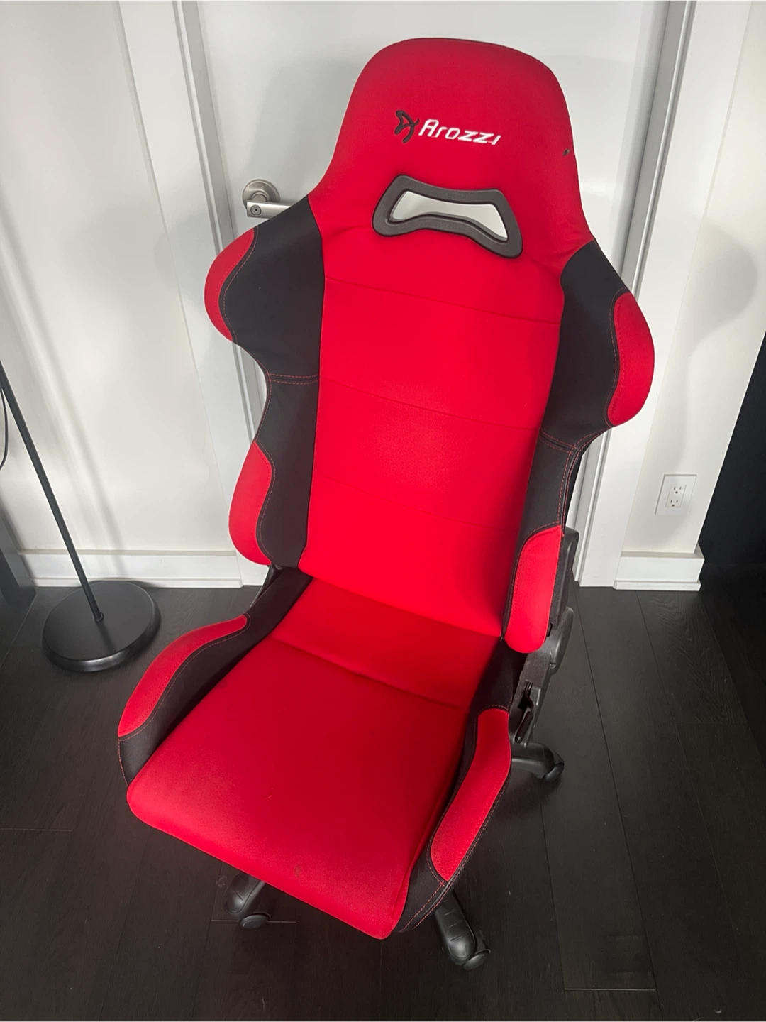 Arozzi Gaming Chair