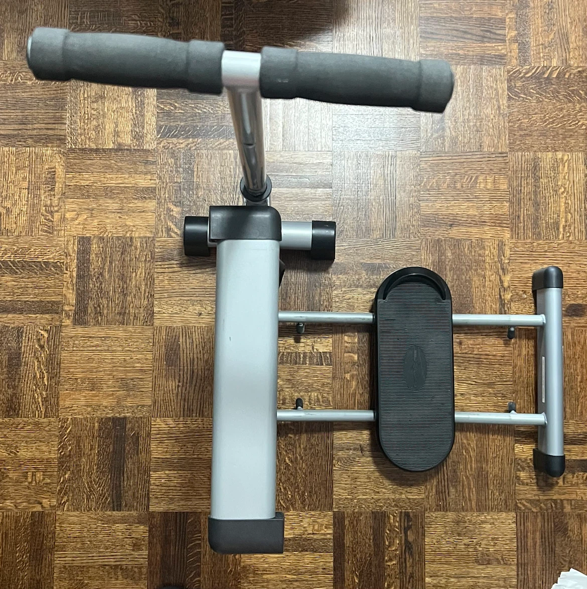 Leg Master Fitness Machine - photo 2