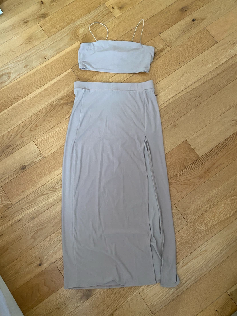 Bershka Beige Cami Crop Top & Skirt Set - Size S