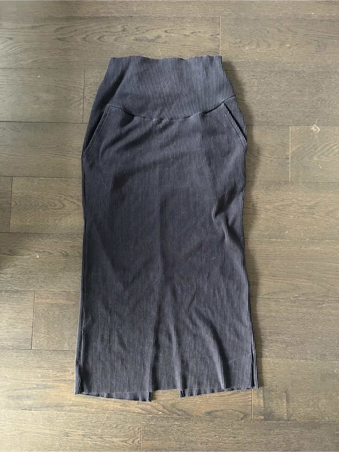 Ribbed Pencil Skirt