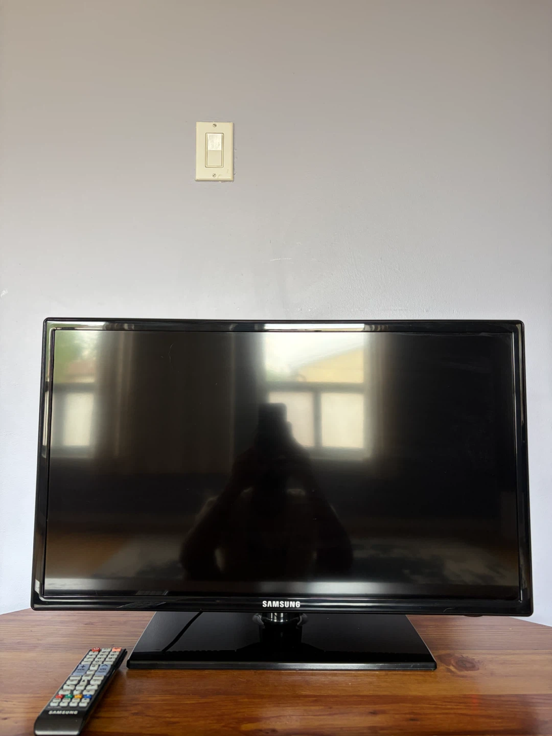 Samsung 26" LED HDTV | OG Remote | Excellent Cond HDMI Ready - photo 3