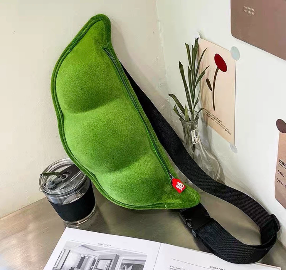 Green Pea Pod Crossbody Bag - photo 4
