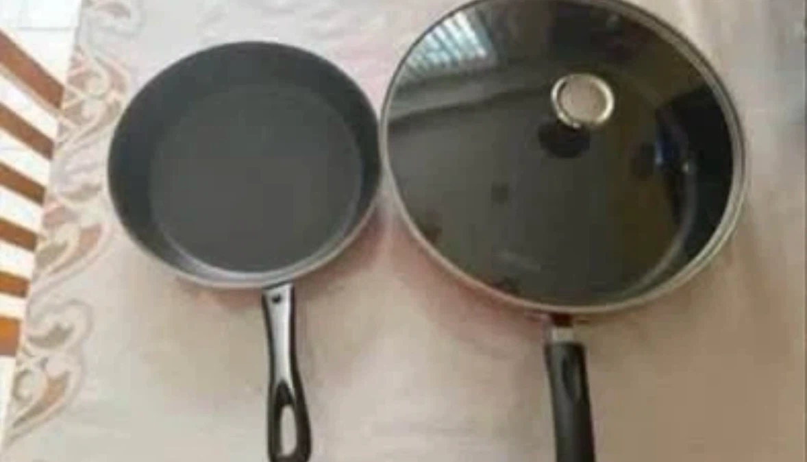 Small and big frying pan (Okay condition) (Both for FREE)
