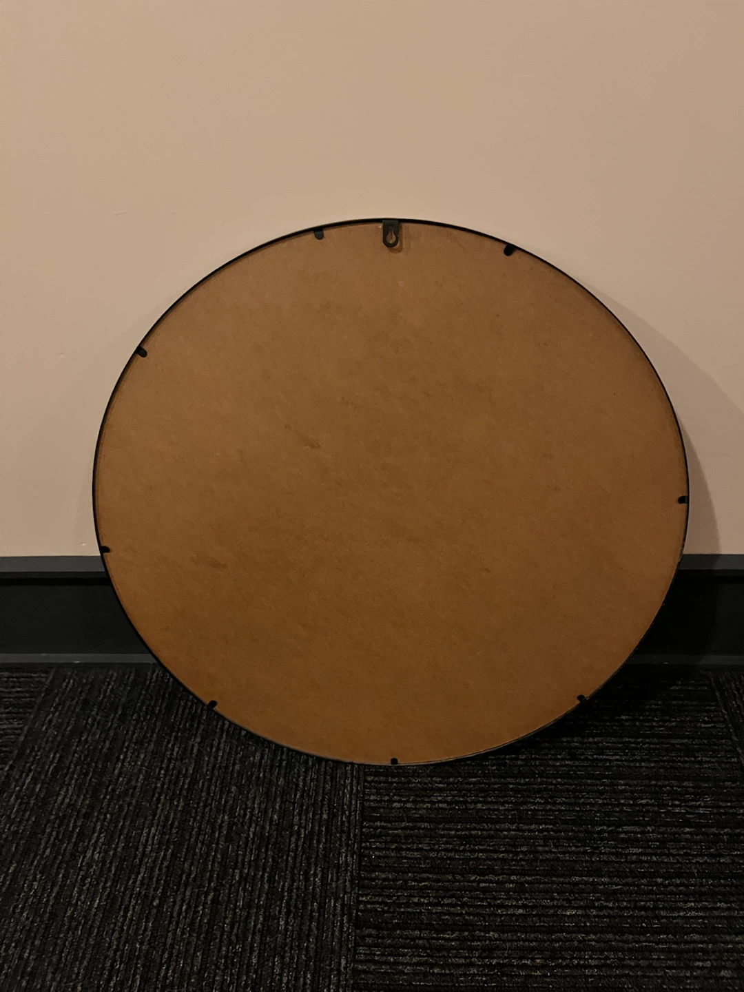 28” Round Wall Mirror in Metal frame - photo 5