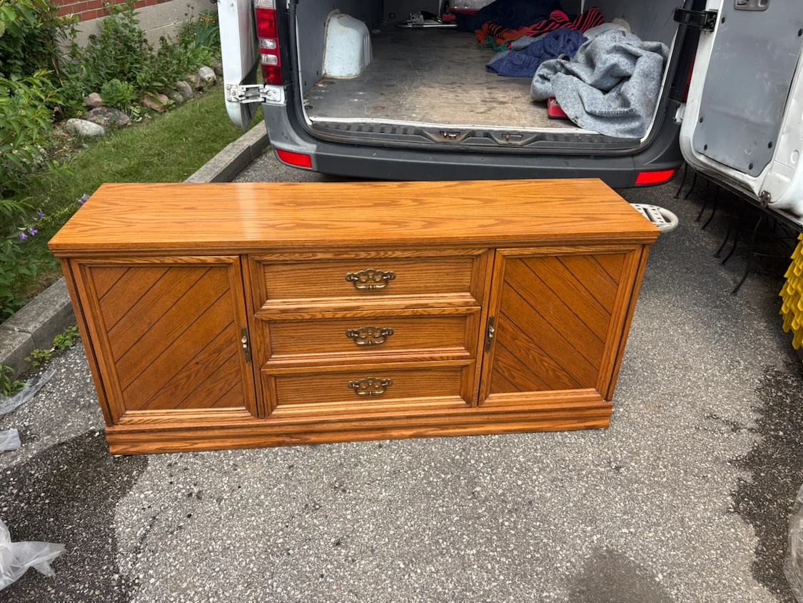 Free delivery used Solid Oak Dresser - photo 3