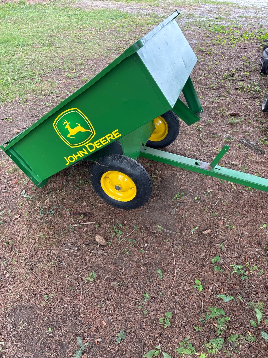 John Deere Yard Cart Trailer - photo 3