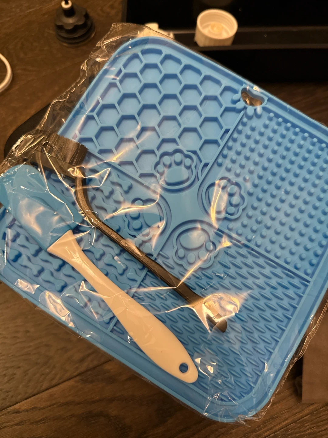 Blue Silicone Pet Lick Mat with Spreader and Brush