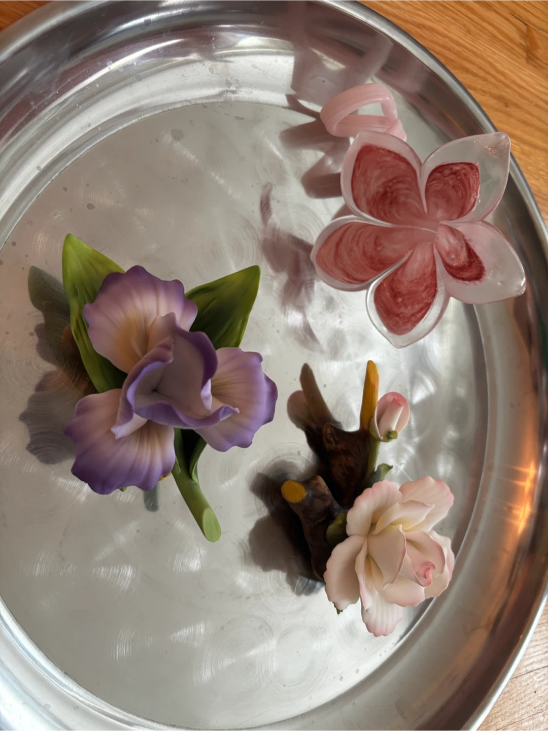 Vintage Collectible porcelain flowers 🌹